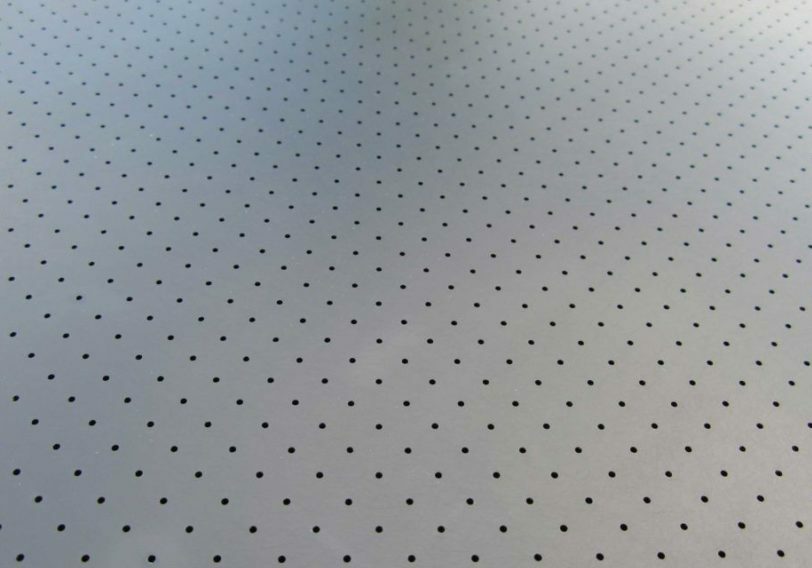 vacuum table hole pattern